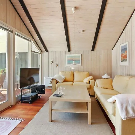 Alban - 700m From The Sea In Nw Jutland By Interhome Lokken
