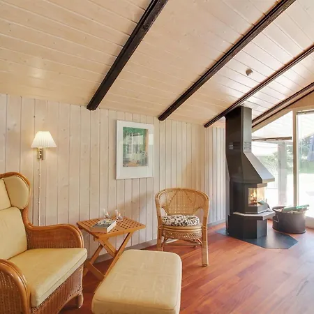 Alban - 700m From The Sea By Interhome *